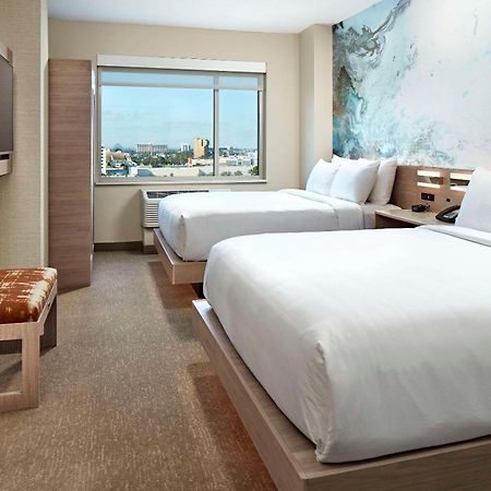Cambria Hotel & Suites Anaheim Resort Area Exterior photo